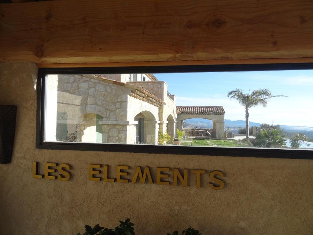 مبيت وإفطار توريتس سور لوب Les 4 Elements المظهر الخارجي الصورة
